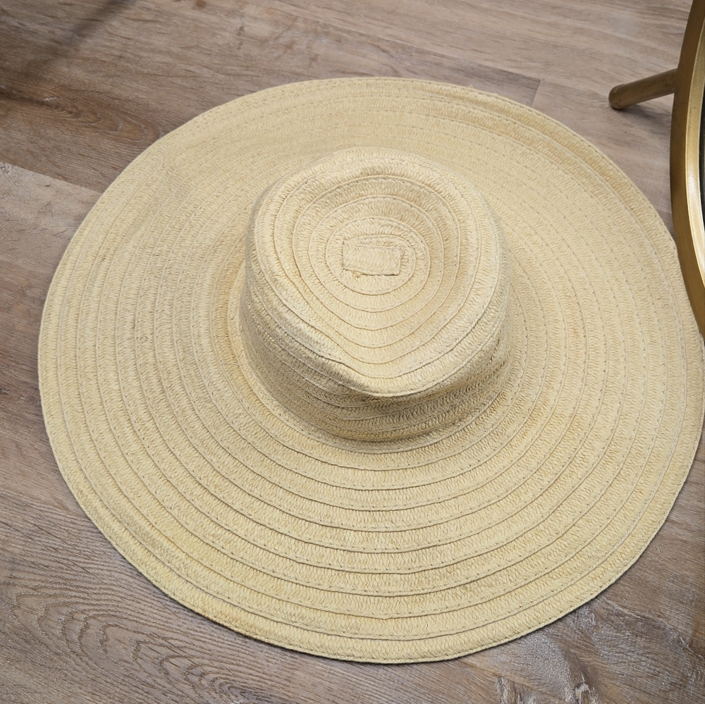 Elegant Tan Wide-Brimmed Hat